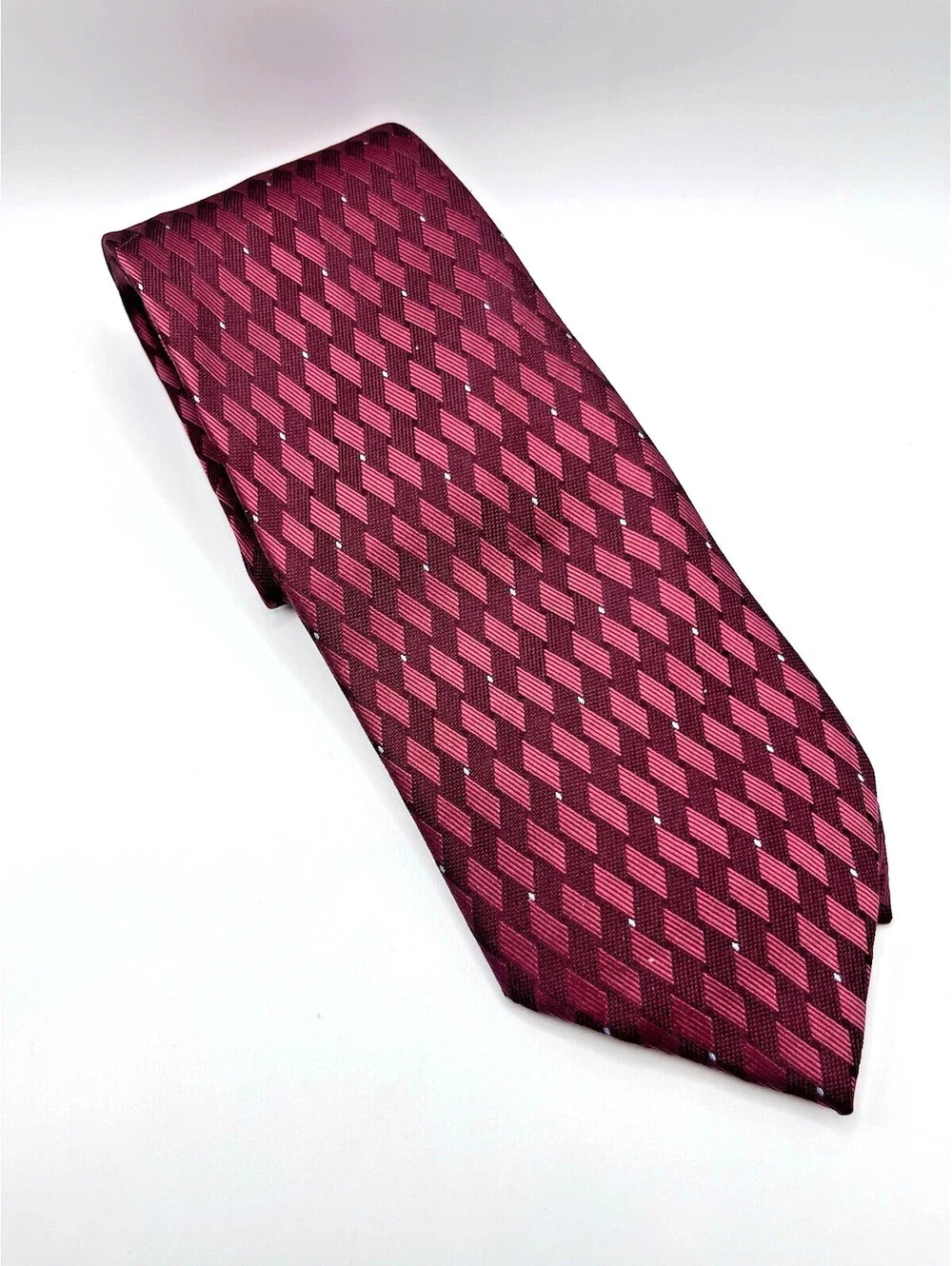 Unlisted Kenneth Cole Tie Red Geo Classic 3.5